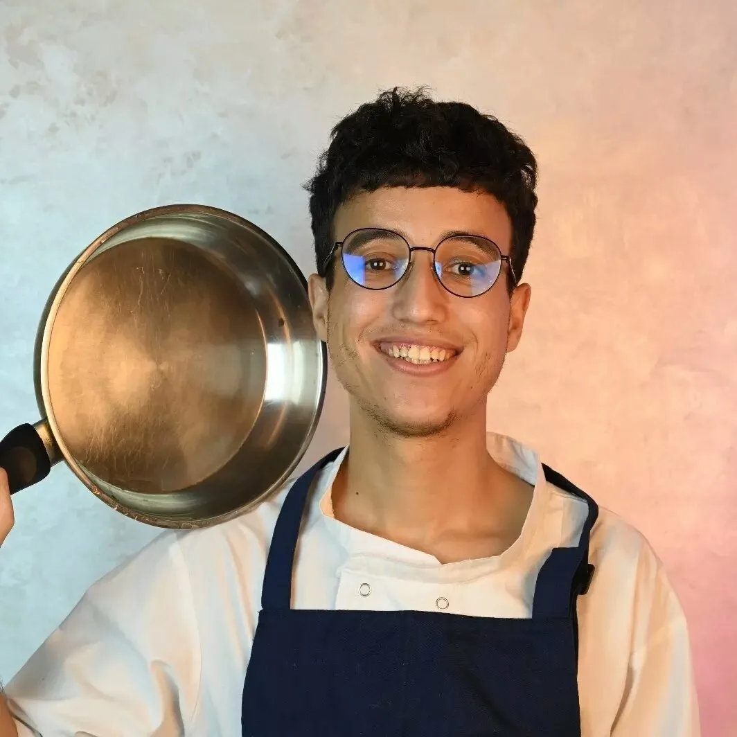 At Virile Recipes, I focus on creating approachable