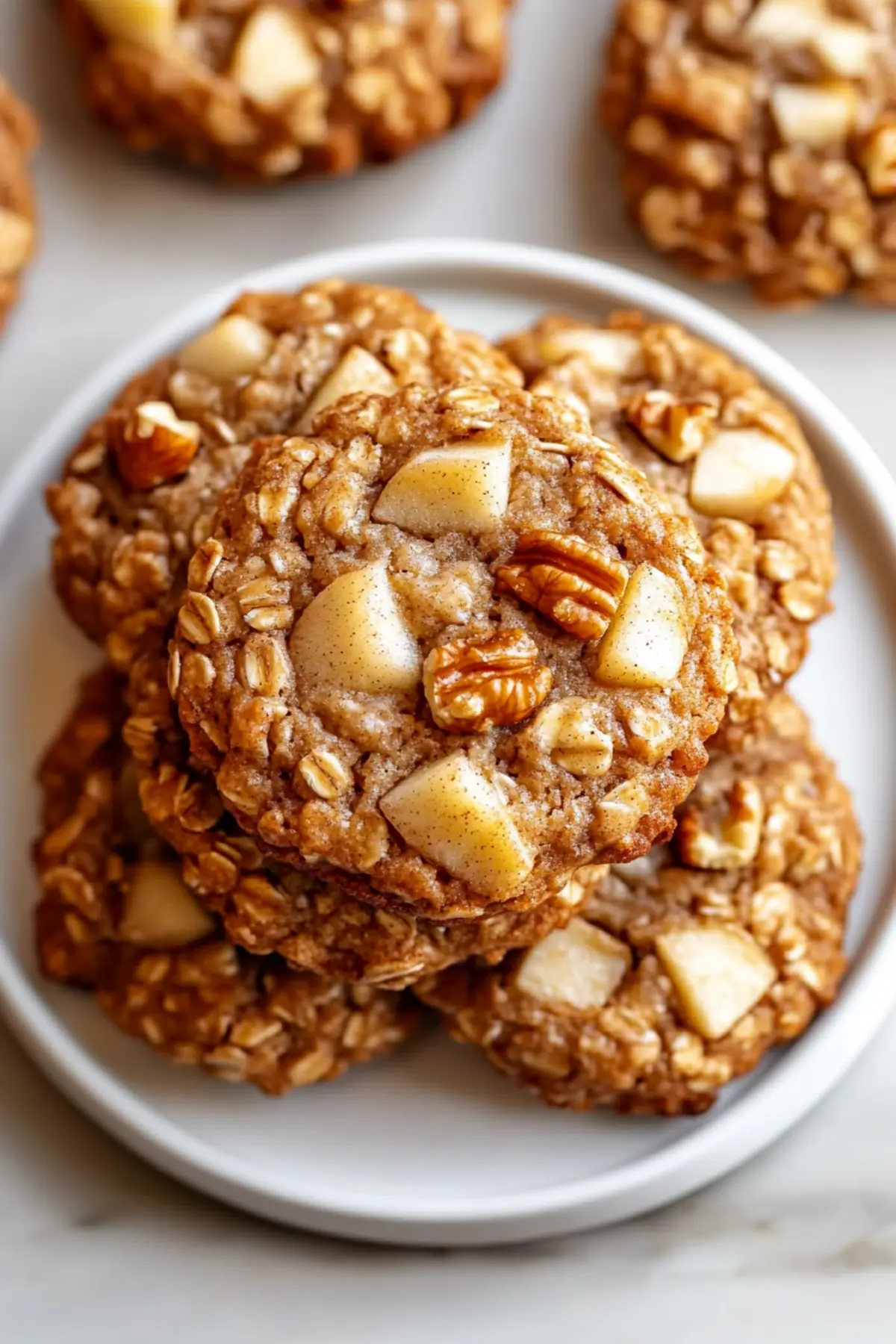 Healthy Apple Pie Oatmeal Cookies