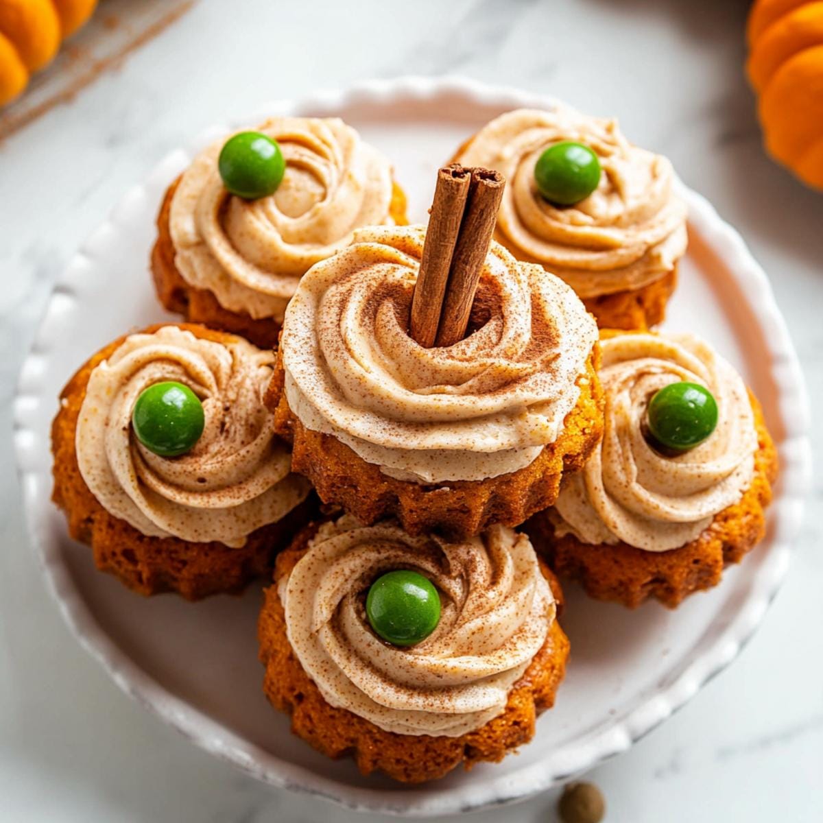 Mini Pumpkin Bundt Cakes