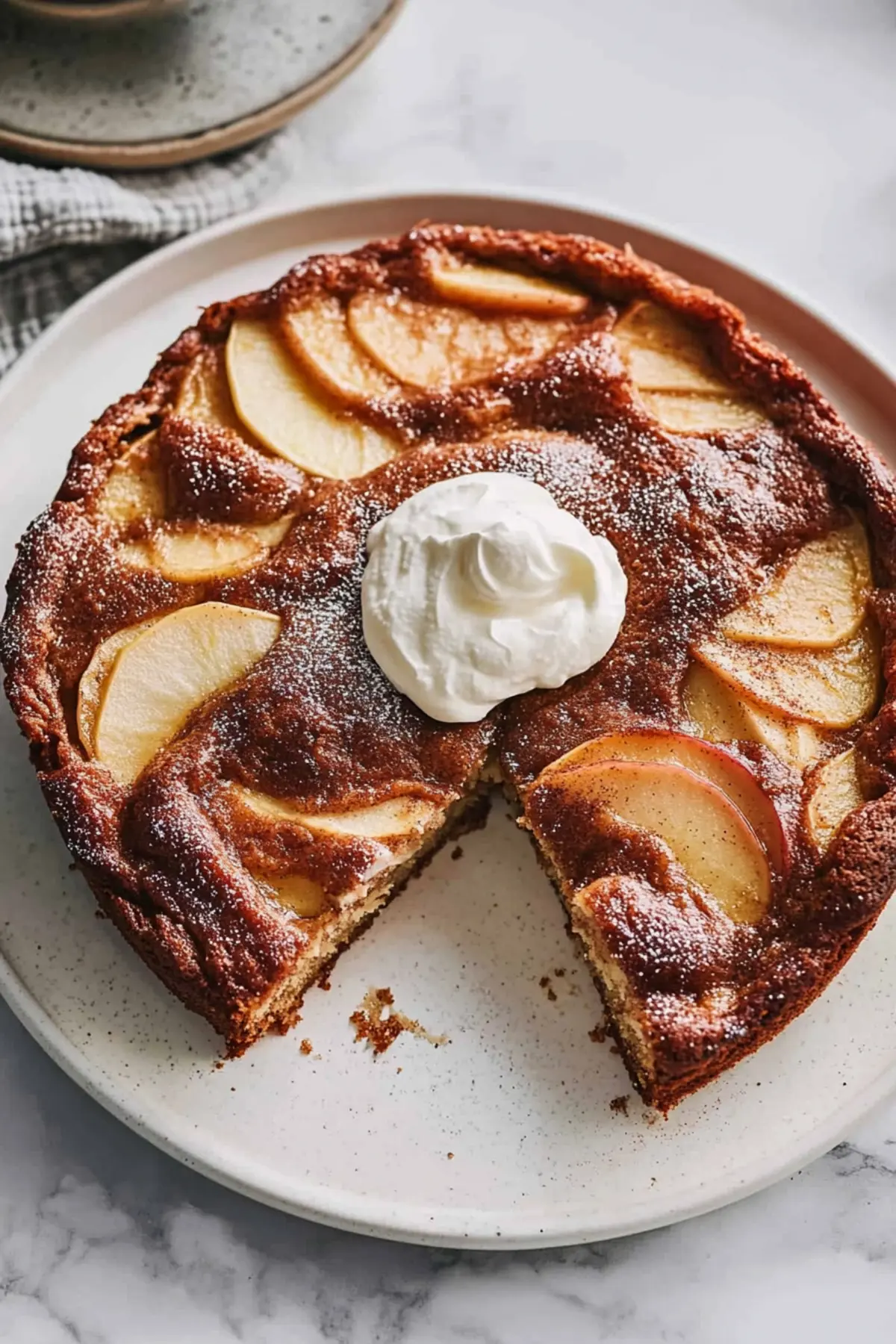Cinnamon Apple Cake